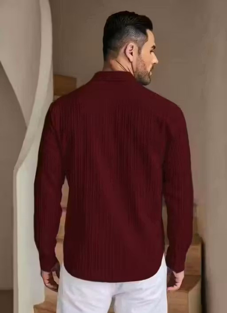 Men Slim Fit Cut Away Full Sleeve Shirt