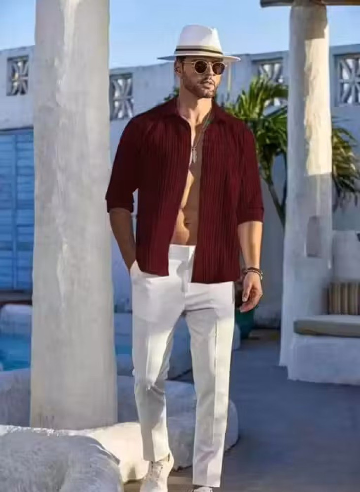 Men Slim Fit Cut Away Full Sleeve Shirt